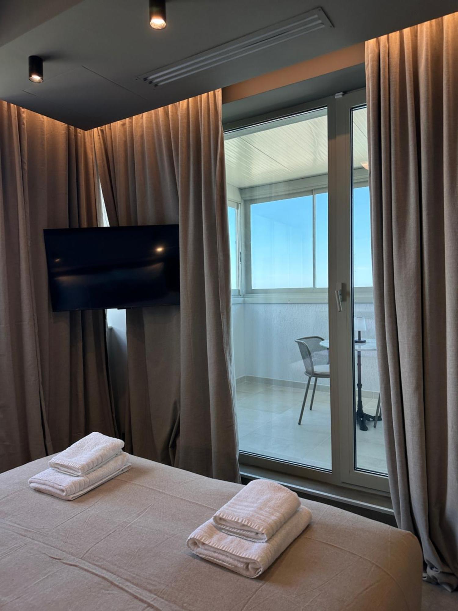 Rezident Tomis Marina Apartment Constanta Bagian luar foto